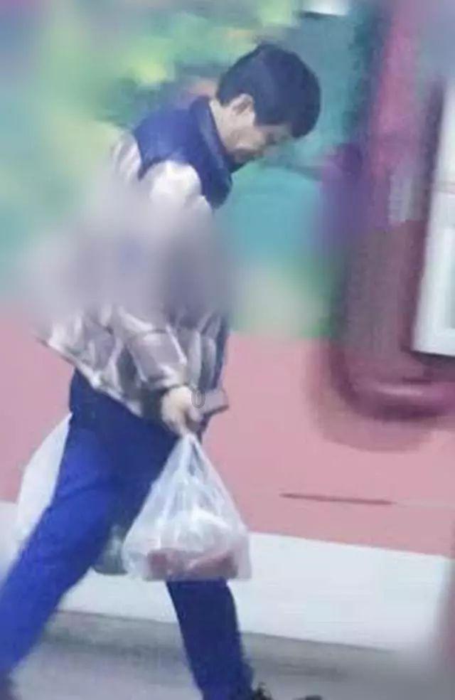 姐姐打印一份稿件已打印的页数占总页数的1/4如果再打印21页一打印的页数就可以从页数的60%这份稿?-你的专属有问必答平台